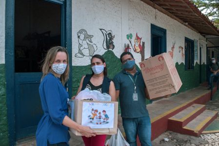 PrevNordeste realiza campanha interna e entrega donativos arrecadados ao Lar Vida